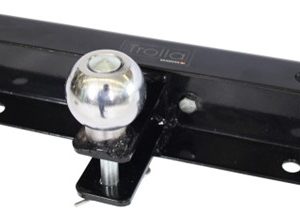 Kugleophæng til havetraktor