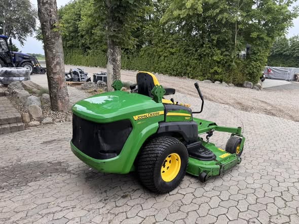 John Deere 997 Zero-turn med 72" klippebord - Billede 4