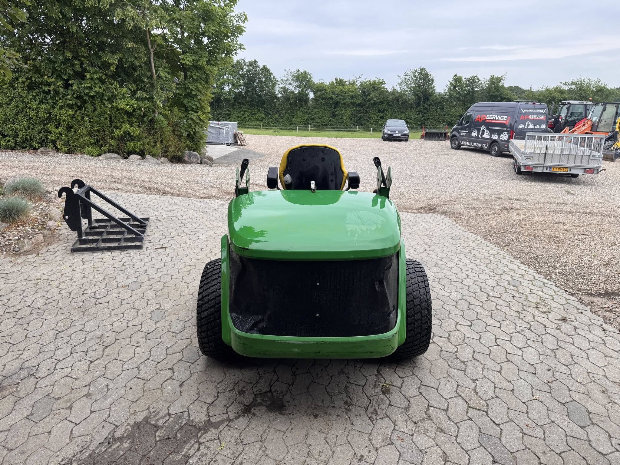 John Deere 997 Zero-turn med 72" klippebord - Billede 6